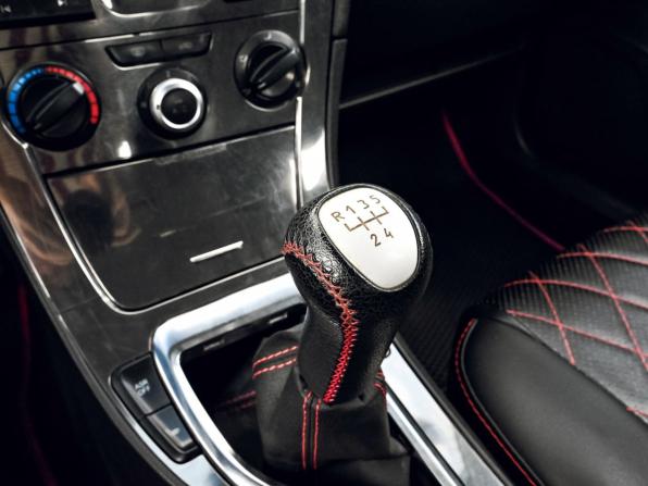 Brilliance V5 I с пробегом 2015 года, цена 575 000 рублей, 170277 км, внедорожник, Автокод Объявления