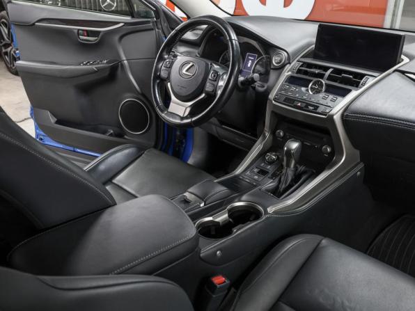 Lexus NX I Рестайлинг с пробегом 2018 года, цена 3 267 000 рублей, 80512 км, внедорожник, Автокод Объявления