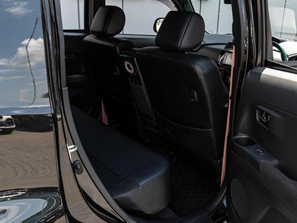 Toyota bB II Рестайлинг с пробегом 2015 года, цена 1 180 000 рублей, 127419 км, компактвэн, Автокод Объявления