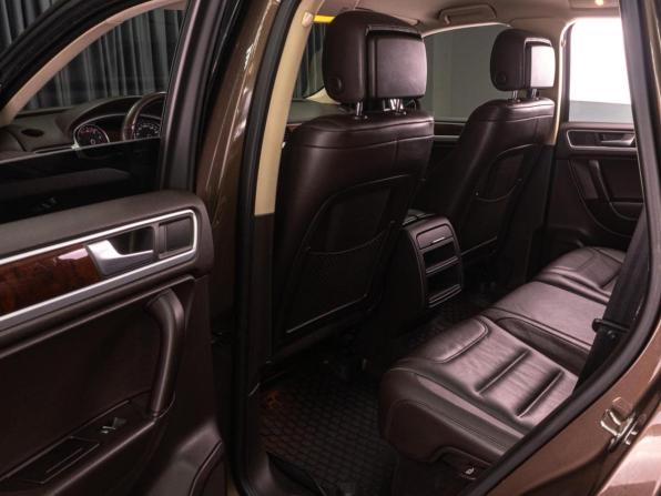 Volkswagen Touareg II с пробегом 2012 года, цена 2 099 000 рублей, 229972 км, внедорожник, Автокод Объявления