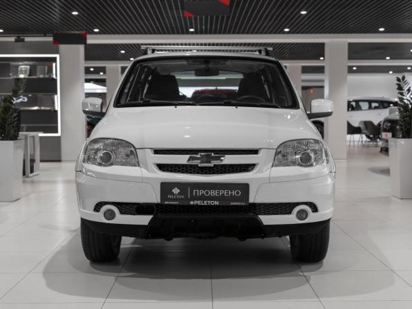 Chevrolet Niva I Рестайлинг с пробегом 2016 года, цена 630 000 рублей, 135077 км, внедорожник, Автокод Объявления