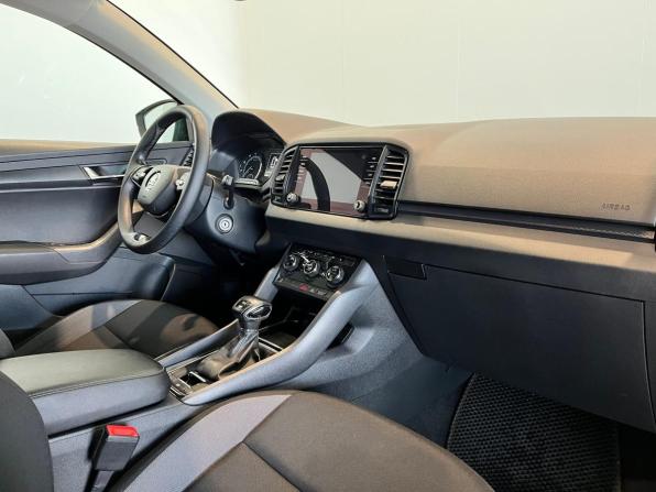 Skoda Karoq I с пробегом 2020 года, цена 2 299 000 рублей, 139662 км, внедорожник, Автокод Объявления