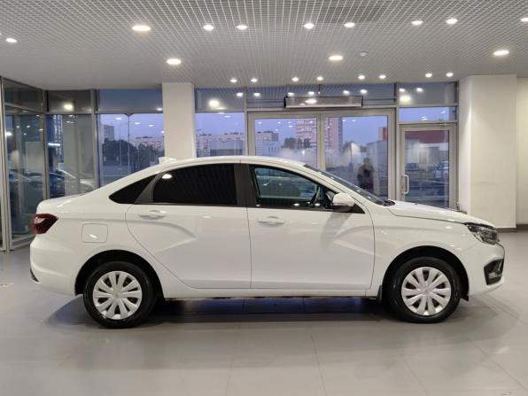 Lada (ВАЗ) Vesta I Рестайлинг (NG) с пробегом 2023 года, цена 1 145 000 рублей, 54059 км, седан, Автокод Объявления