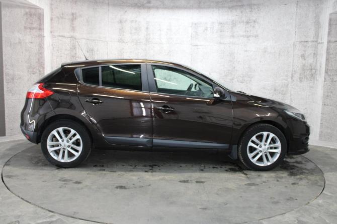 Renault Megane III Рестайлинг 2 с пробегом 2014 года, цена 989 000 рублей, 70788 км, хэтчбек, Автокод Объявления
