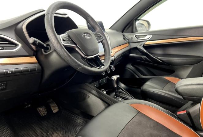 Lada (ВАЗ) Vesta I Рестайлинг (NG) с пробегом 2023 года, цена 1 250 000 рублей, 59116 км, седан, Автокод Объявления