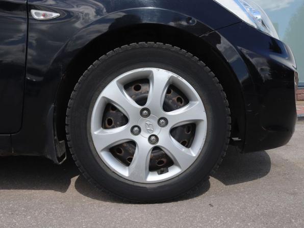 Hyundai Solaris I с пробегом 2013 года, цена 773 000 рублей, 100000 км, седан, Автокод Объявления
