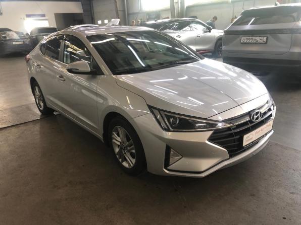 Hyundai Elantra VI (AD) Рестайлинг с пробегом 2019 года, цена 1 599 000 рублей, 94492 км, седан, Автокод Объявления