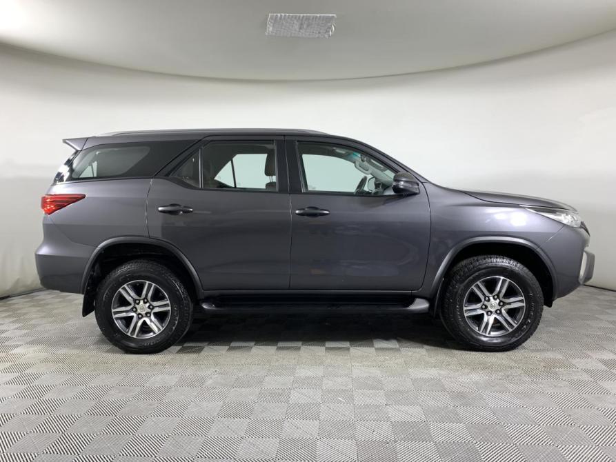 Toyota Fortuner II Москва  - изображение 4