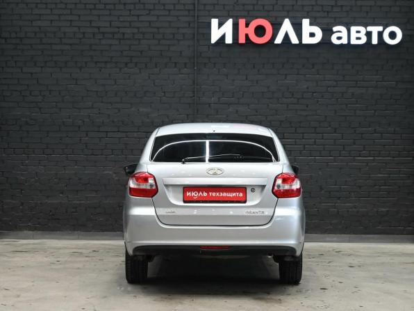Lada (ВАЗ) Granta I с пробегом 2018 года, цена 440 000 рублей, 242479 км, лифтбек, Автокод Объявления