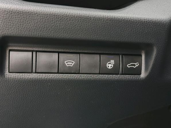 Toyota RAV4 V (XA50) с пробегом 2022 года, цена 3 350 000 рублей, 105773 км, внедорожник, Автокод Объявления