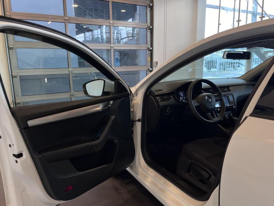 Skoda Octavia III (A7) Рестайлинг Чебоксары  - изображение 18