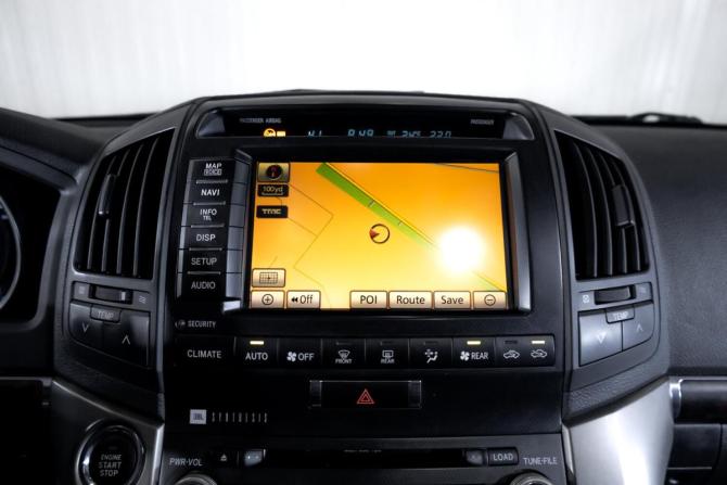 Toyota Land Cruiser 200 Series с пробегом 2011 года, цена 2 699 000 рублей, 406238 км, внедорожник, Автокод Объявления