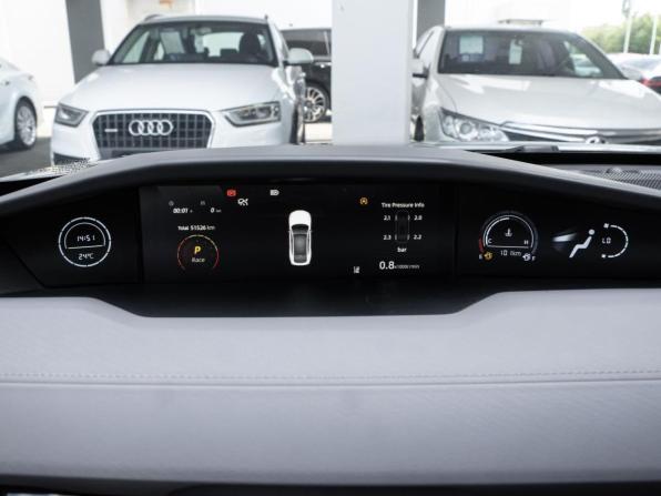 Changan UNI-V I с пробегом 2023 года, цена 2 365 000 рублей, 51526 км, лифтбек, Автокод Объявления
