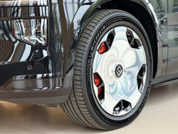 Zeekr 9X с пробегом 2025 года, цена 11 200 000 рублей, 1 км, внедорожник, Автокод Объявления