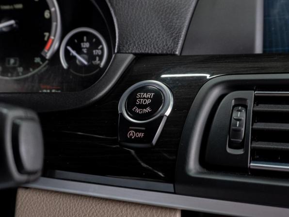 BMW 5 серии VI (F10/F11/F07) с пробегом 2011 года, цена 1 950 000 рублей, 204713 км, седан, Автокод Объявления