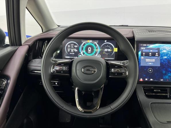 GAC Trumpchi M8 II с пробегом 2026 года, цена 4 790 000 рублей, 30 км, минивэн, Автокод Объявления