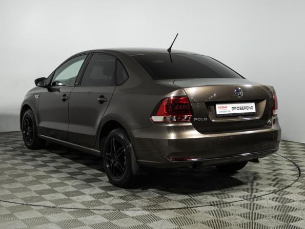 Volkswagen Polo V Рестайлинг с пробегом 2016 года, цена 999 585 рублей, 114301 км, седан, Автокод Объявления