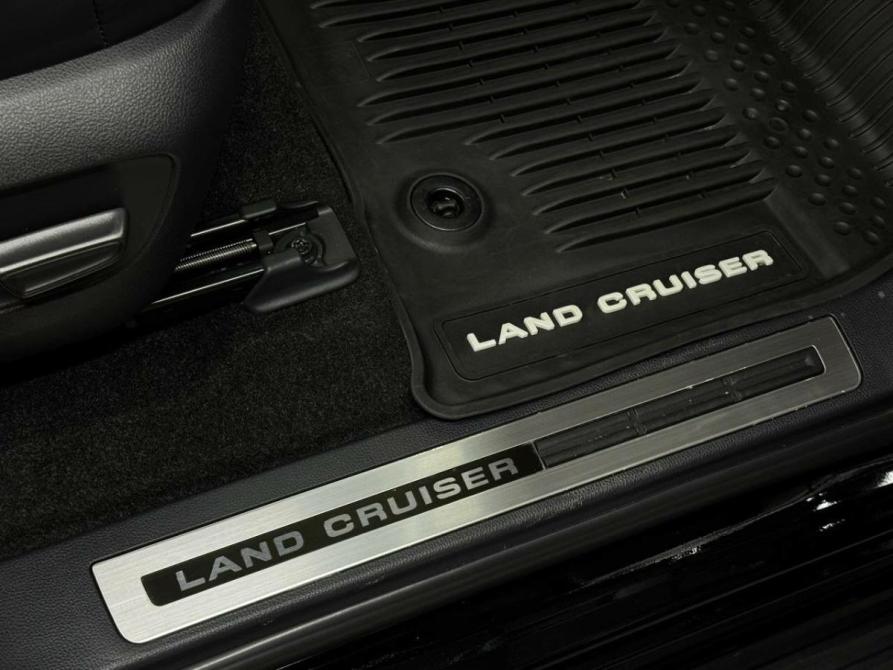 Toyota Land Cruiser 300 Series Красноярск  - изображение 16