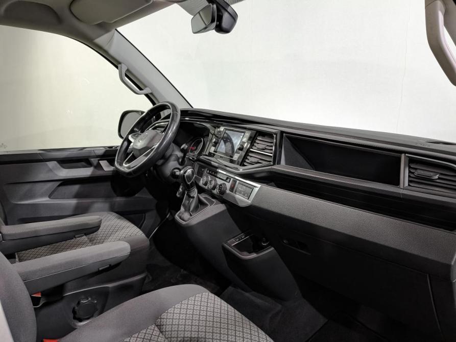 Volkswagen Multivan T6 Рестайлинг Химки  - изображение 13