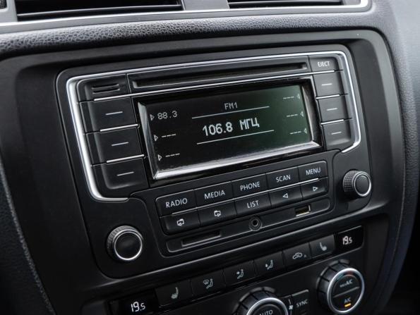 Volkswagen Jetta VI с пробегом 2014 года, цена 812 200 рублей, 171861 км, седан, Автокод Объявления
