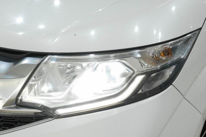 Honda Stepwgn V с пробегом 2015 года, цена 1 969 000 рублей, 131800 км, минивэн, Автокод Объявления