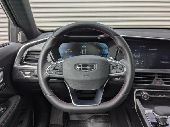 Geely Tugella I Рестайлинг с пробегом 2024 года, цена 3 350 000 рублей, 11211 км, внедорожник, Автокод Объявления