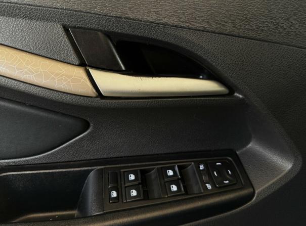 Lada (ВАЗ) Vesta I с пробегом 2020 года, цена 850 000 рублей, 112908 км, седан, Автокод Объявления