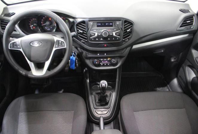 Lada (ВАЗ) Vesta I с пробегом 2018 года, цена 990 000 рублей, 144298 км, седан, Автокод Объявления