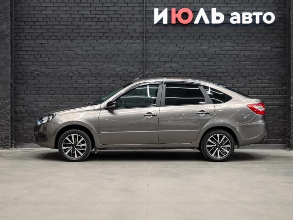 Lada (ВАЗ) Granta I Рестайлинг с пробегом 2024 года, цена 930 000 рублей, 52507 км, лифтбек, Автокод Объявления