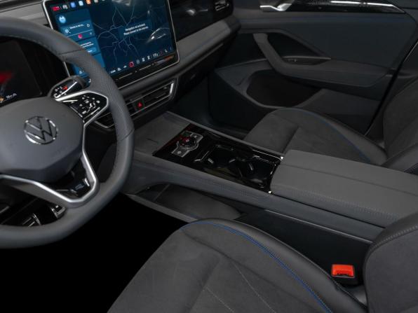 Volkswagen Tiguan III (China Market) с пробегом 2026 года, цена 4 800 000 рублей, 11 км, внедорожник, Автокод Объявления
