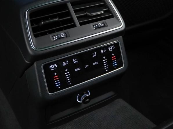 Audi A6 V (C8) с пробегом 2019 года, цена 4 444 444 рубля, 132958 км, универсал, Автокод Объявления