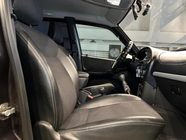 Chevrolet Niva I Рестайлинг с пробегом 2015 года, цена 593 000 рублей, 225109 км, внедорожник, Автокод Объявления