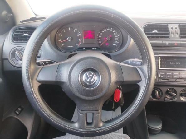 Volkswagen Polo V с пробегом 2010 года, цена 550 000 рублей, 211000 км, седан, Автокод Объявления