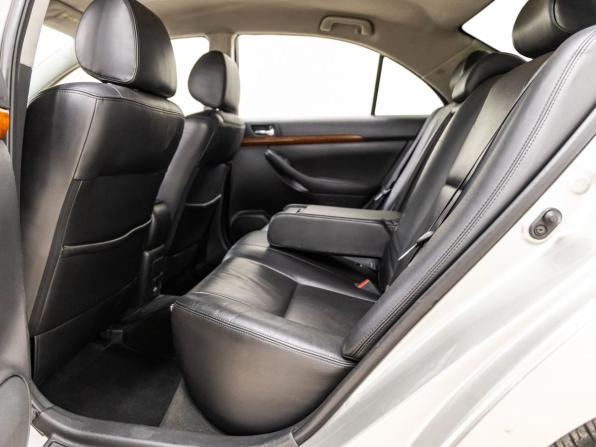 Toyota Avensis II Рестайлинг с пробегом 2007 года, цена 858 000 рублей, 221182 км, седан, Автокод Объявления