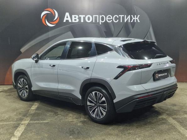 JETOUR DASHING I с пробегом 2023 года, цена 1 750 000 рублей, 31306 км, внедорожник, Автокод Объявления