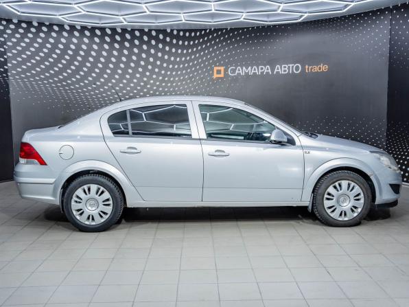 Opel Astra H Рестайлинг с пробегом 2011 года, цена 420 000 рублей, 223809 км, седан, Автокод Объявления