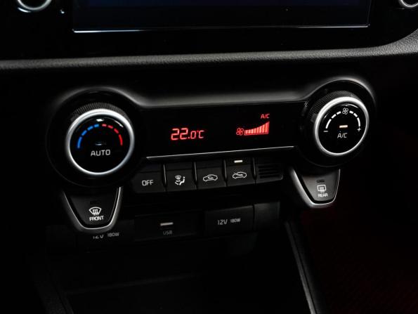 Kia Rio IV Рестайлинг с пробегом 2021 года, цена 1 599 000 рублей, 130738 км, седан, Автокод Объявления