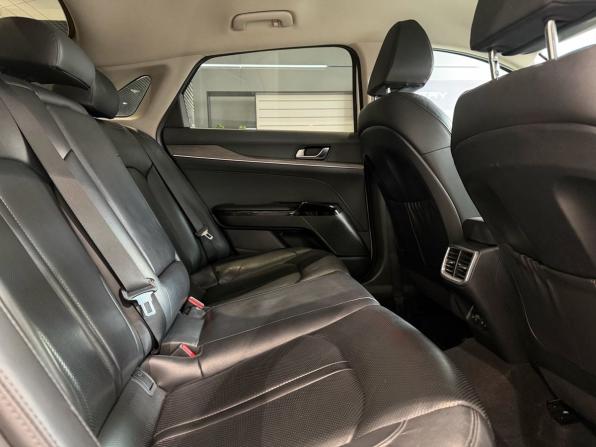 Kia K5 III с пробегом 2021 года, цена 1 480 000 рублей, 306948 км, седан, Автокод Объявления