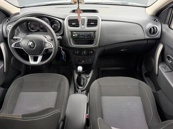 Renault Logan II Рестайлинг с пробегом 2021 года, цена 1 120 000 рублей, 124643 км, седан, Автокод Объявления