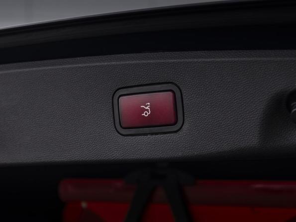 Mercedes-Benz E-Класс IV (W212 S212 C207) Рестайлинг с пробегом 2015 года, цена 2 319 000 рублей, 178027 км, седан, Автокод Объявления
