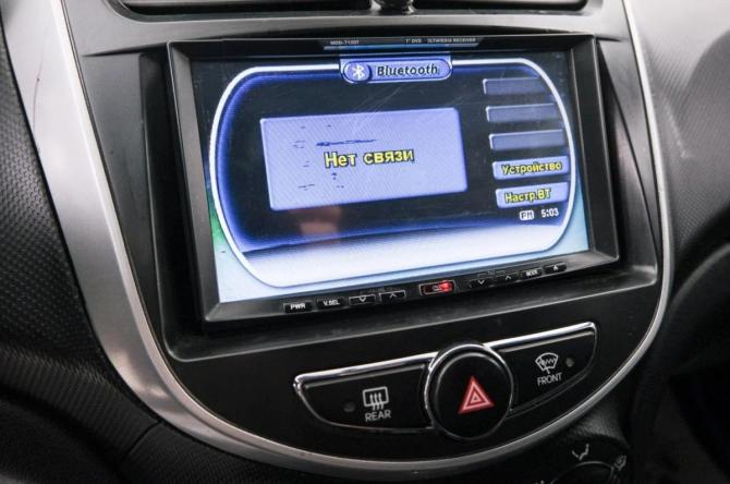 Hyundai Solaris I с пробегом 2013 года, цена 899 000 рублей, 161000 км, седан, Автокод Объявления