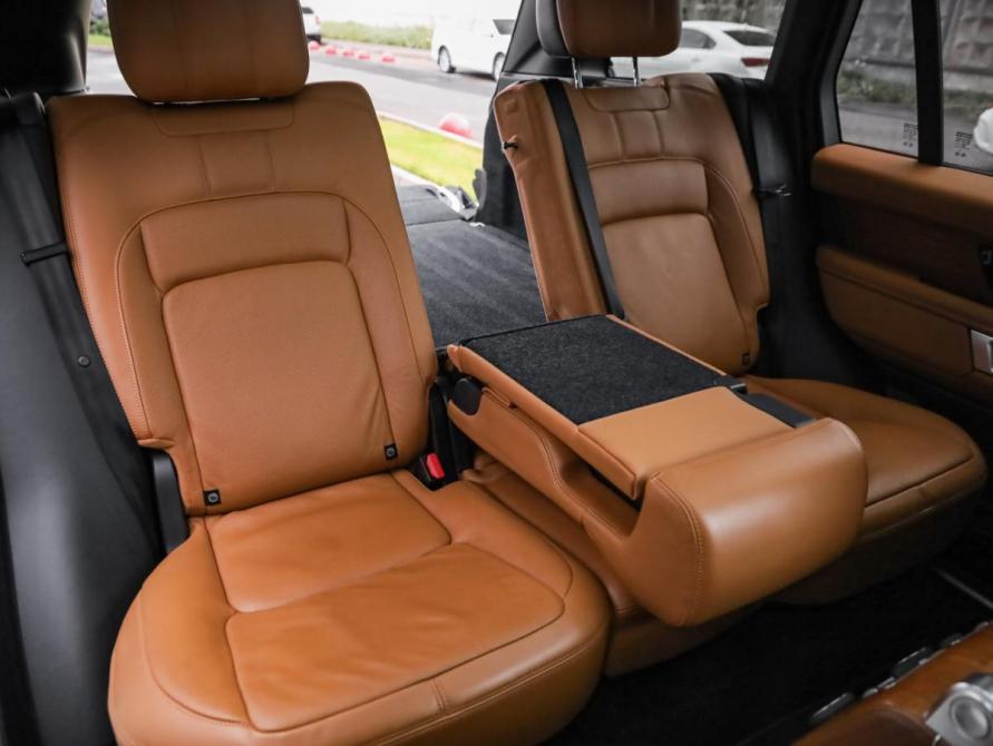 Land Rover Range Rover IV Рестайлинг Санкт-Петербург  - изображение 32