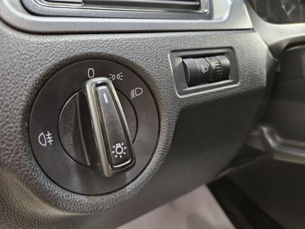 Skoda Rapid I Рестайлинг с пробегом 2019 года, цена 1 180 000 рублей, 141620 км, лифтбек, Автокод Объявления