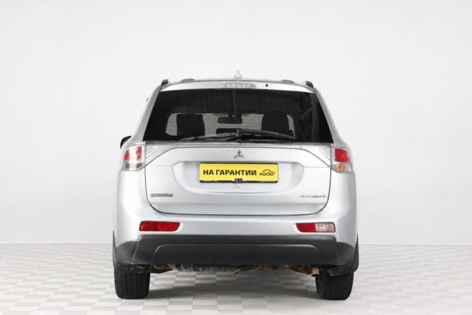 Mitsubishi Outlander III с пробегом 2013 года, цена 1 379 000 рублей, 237000 км, внедорожник, Автокод Объявления