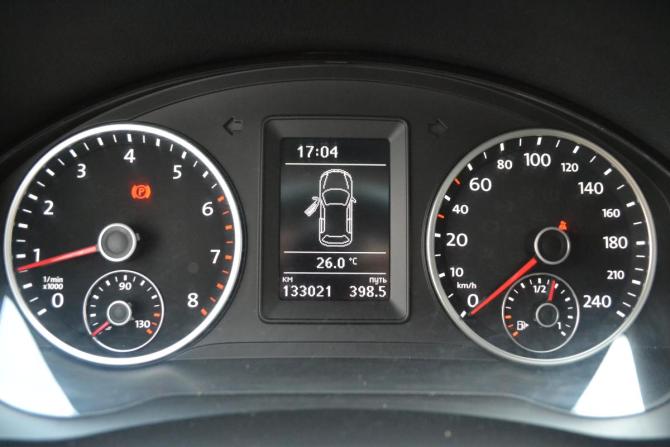 Volkswagen Tiguan I Рестайлинг с пробегом 2015 года, цена 1 350 000 рублей, 133020 км, внедорожник, Автокод Объявления