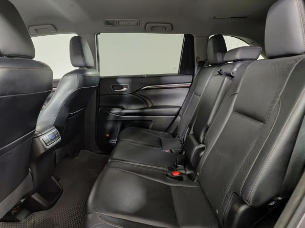 Toyota Highlander III (XU50) с пробегом 2014 года, цена 2 450 000 рублей, 315000 км, внедорожник, Автокод Объявления