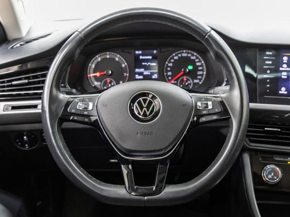 Volkswagen Bora IV с пробегом 2021 года, цена 1 898 000 рублей, 64044 км, седан, Автокод Объявления