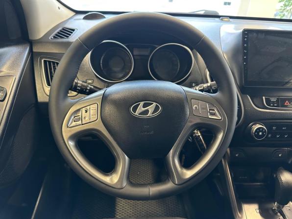 Hyundai ix35 I с пробегом 2011 года, цена 1 250 000 рублей, 179307 км, внедорожник, Автокод Объявления