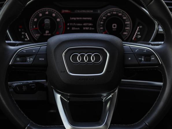 Audi Q3 II (F3) с пробегом 2024 года, цена 4 848 000 рублей, 9735 км, внедорожник, Автокод Объявления