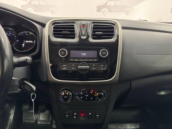 Renault Logan II Рестайлинг с пробегом 2020 года, цена 870 000 рублей, 136403 км, седан, Автокод Объявления